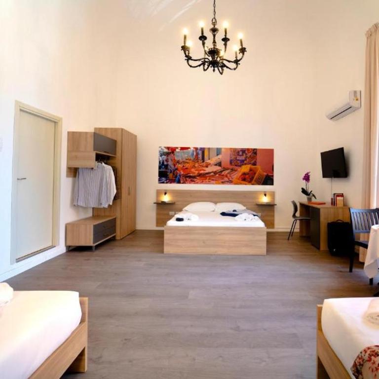Ballaro' Hotel - Budget Room - Camera King con Balcone - 1