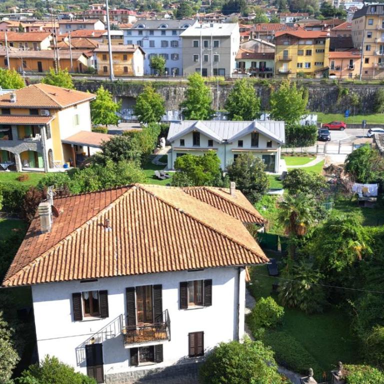 I LAGHEE casette BREVA e TIVANO Lakeside Garden Bike&Boat&Scooter Lake Como - Townhouse - 16