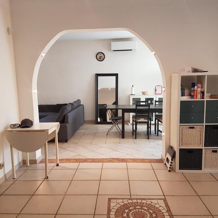 Grande maison avec 5 chambres et jardin - Haus mit 5 Schlafzimmern - 8