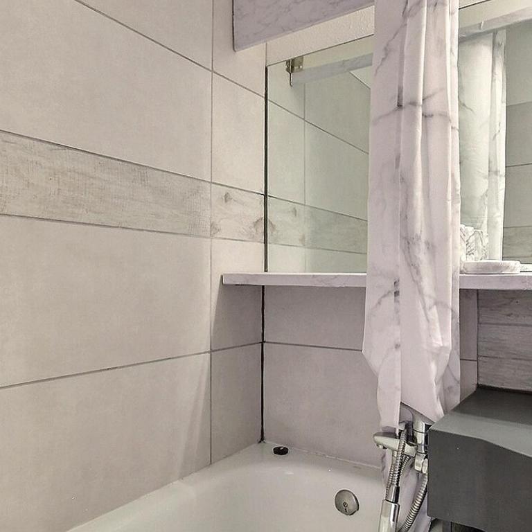 Appart 6 pers, terrasse sud-ouest au rez-de-pistes - FR-1-455-110 - Appartement (6 Adultes) - 8