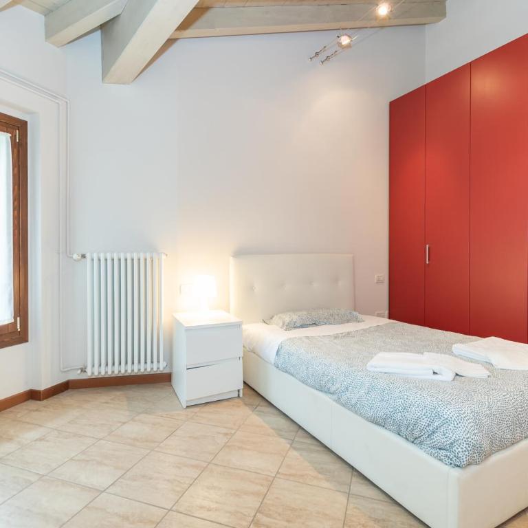 Trilocale Rua Sovera 85 - F&L Aparment - Appartamento con 2 Camere da Letto - 27