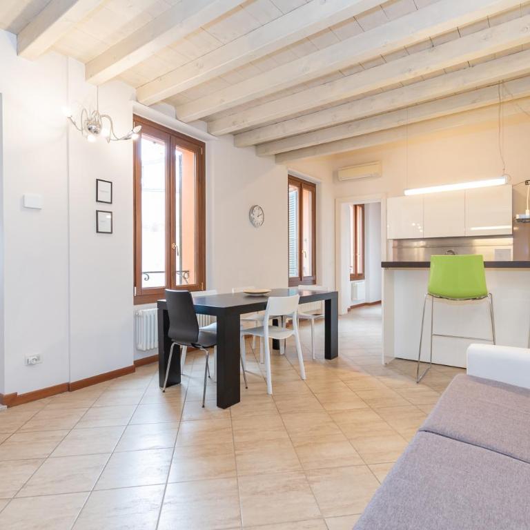 Trilocale Rua Sovera 85 - F&L Aparment - Appartamento con 2 Camere da Letto - 4