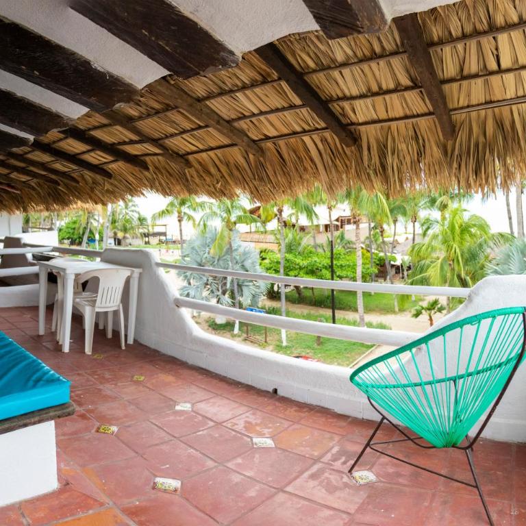 Hotel y Bungalows Acuario - Bungalow frente a la playa - 8