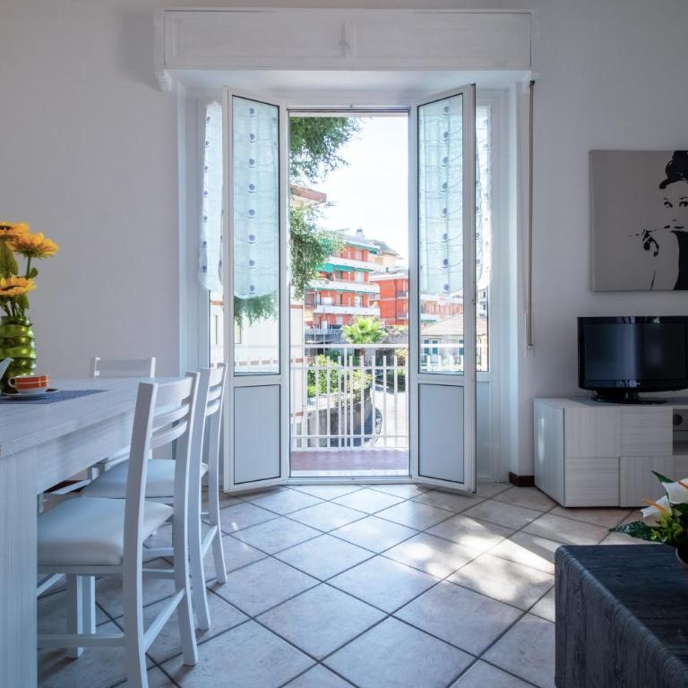 CASA IDA - Appartamento con 2 Camere da Letto - 8