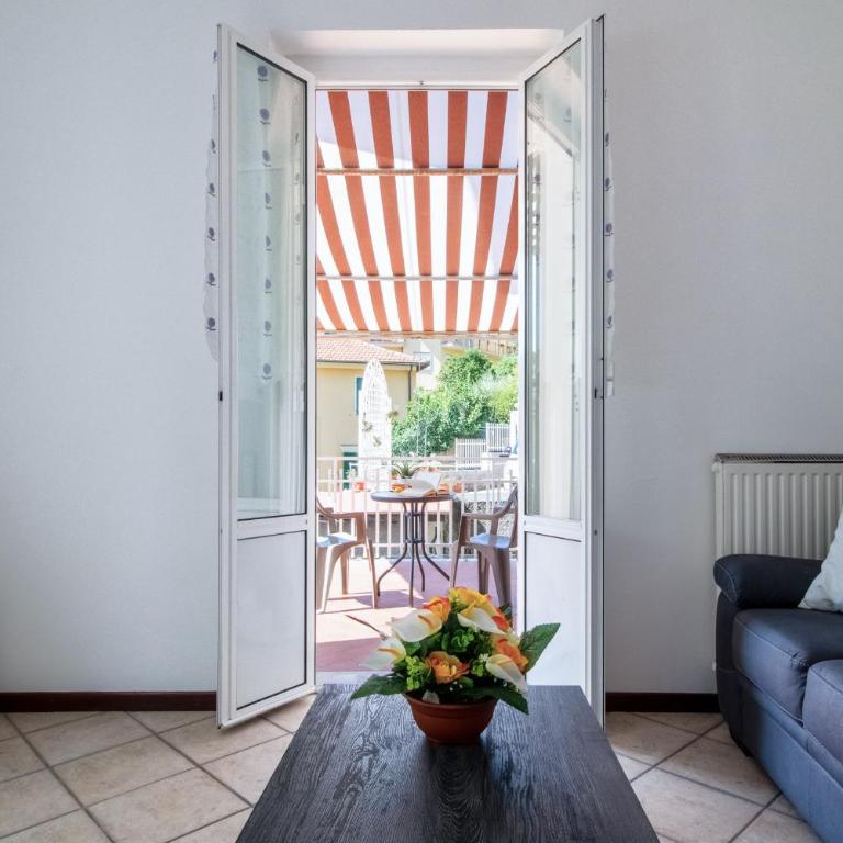 CASA IDA - Appartamento con 2 Camere da Letto - 11
