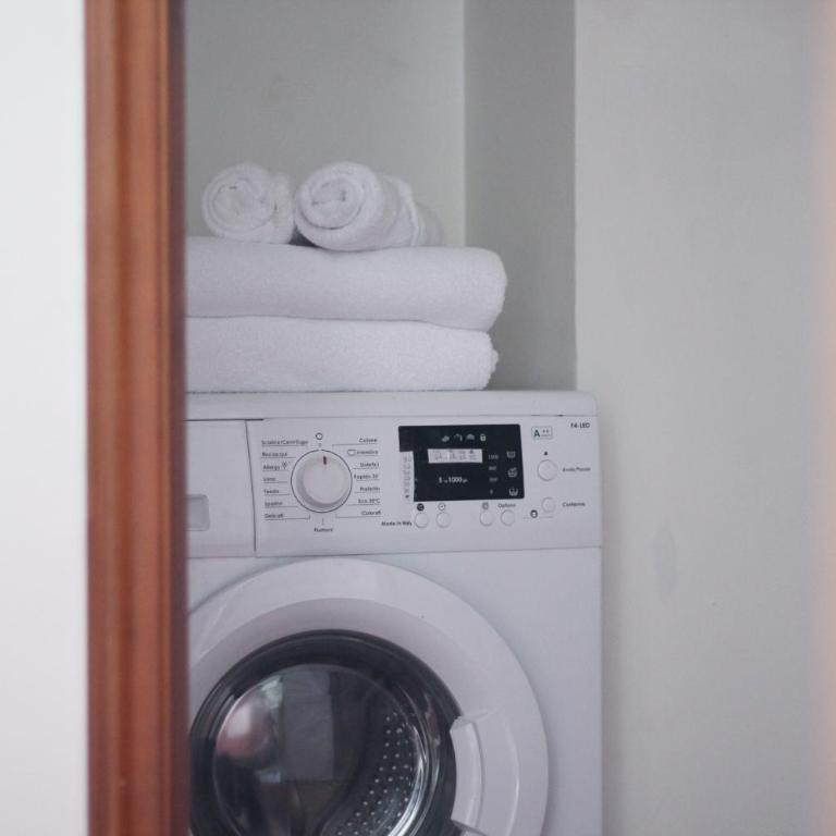 CASA IDA - Appartamento con 2 Camere da Letto - 42