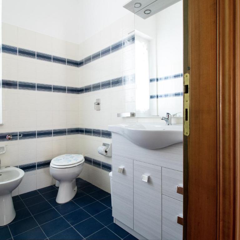 CASA IDA - Appartamento con 2 Camere da Letto - 28