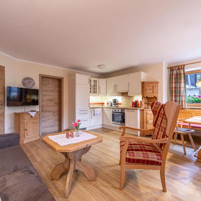Ferienwohnungen Frick - Apartment mit Terrasse - 2