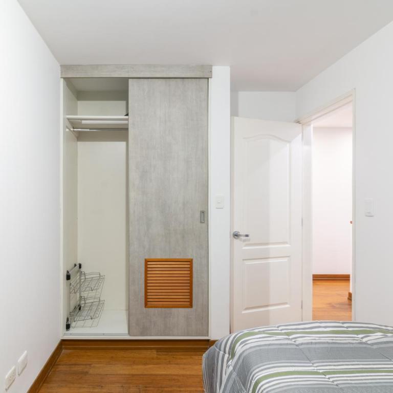 Corpac Apartment - Three-Bedroom Apartment - 20