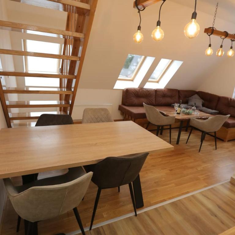Wood Apartmani - Vila Zimska idila Jahorina - Suite with Mountain View - 1