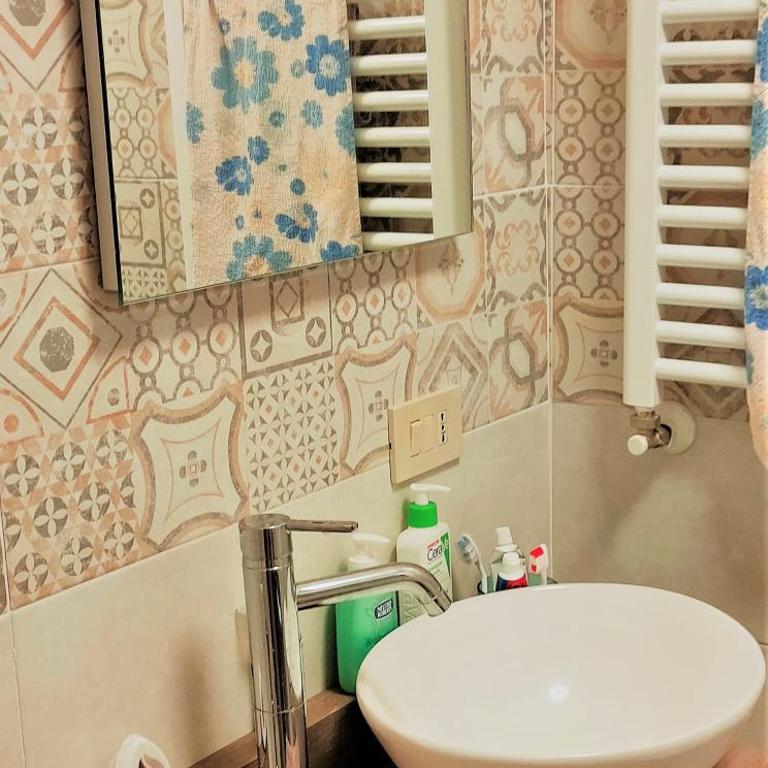 Ai Giudici - Double Room with Private External Bathroom - 17