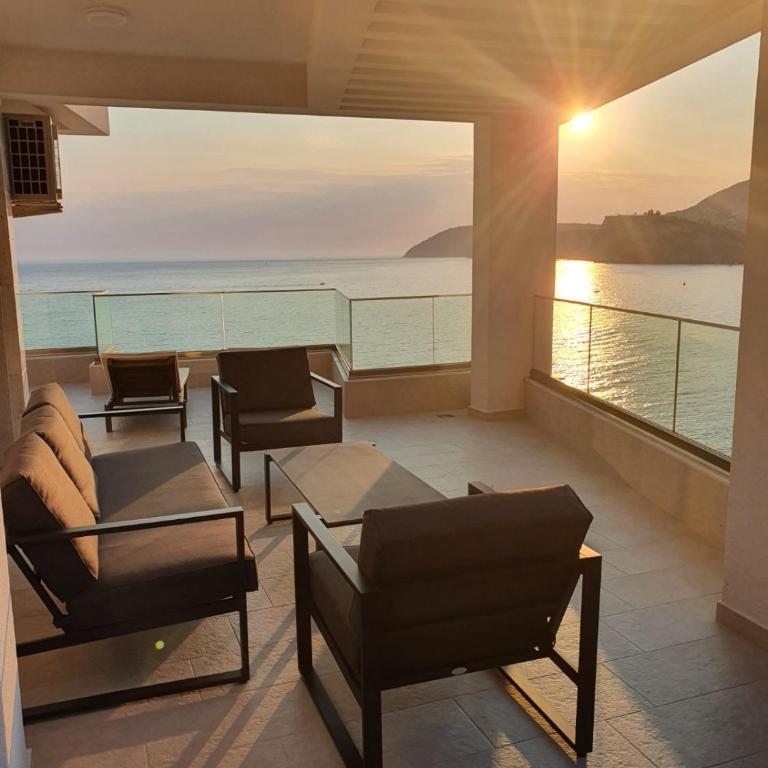 G Star Hotel - Penthaus Apartman - 16
