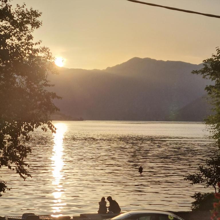 Lovely apartment on the seaside with free Wi-Fi - One-Bedroom Apartment - 9