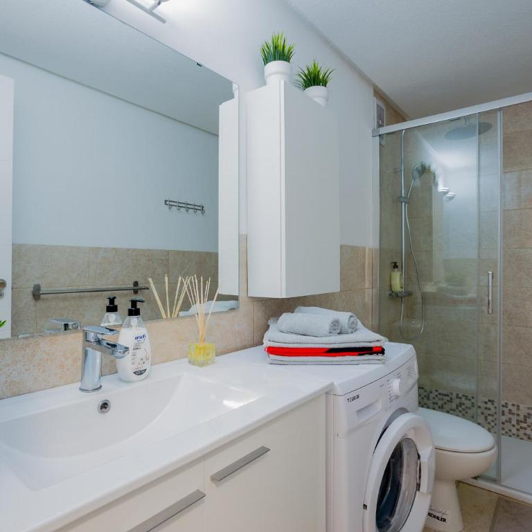 Bright & Stylish Apartment in Chipeque, Los Cristianos - Apartamento de 1 dormitorio - 5