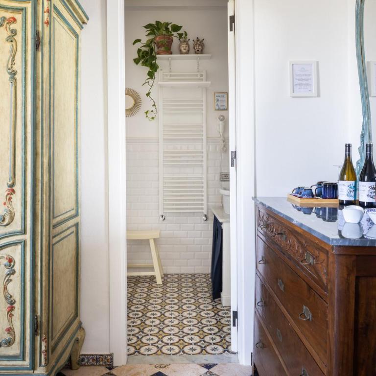 VFH Villa Flavia Eco B&B - Pool & Spa - Deluxe Doppelzimmer mit Meerblick - 13