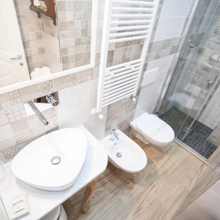 The Railway 74 - Deluxe Double or Twin Room - 3