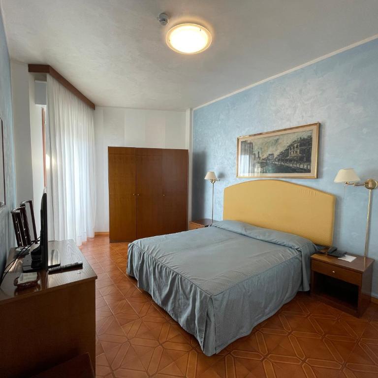 Hotel Universo - Camera Matrimoniale Standard con Vista Mare Frontale - 2