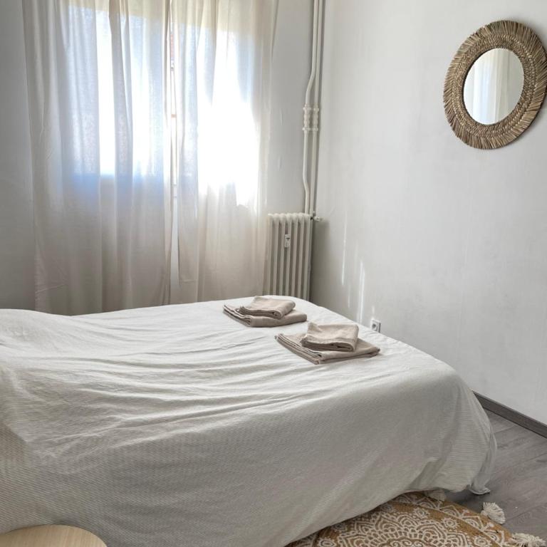 Appartement lumineux et traversant - Appartement 2 Chambres - 11