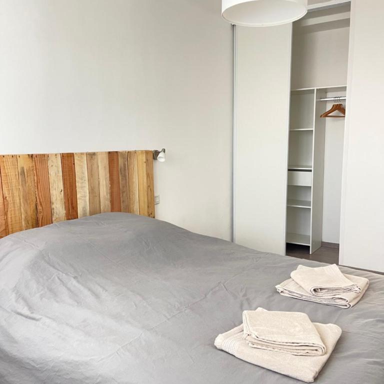 Appartement lumineux et traversant - Appartement 2 Chambres - 12