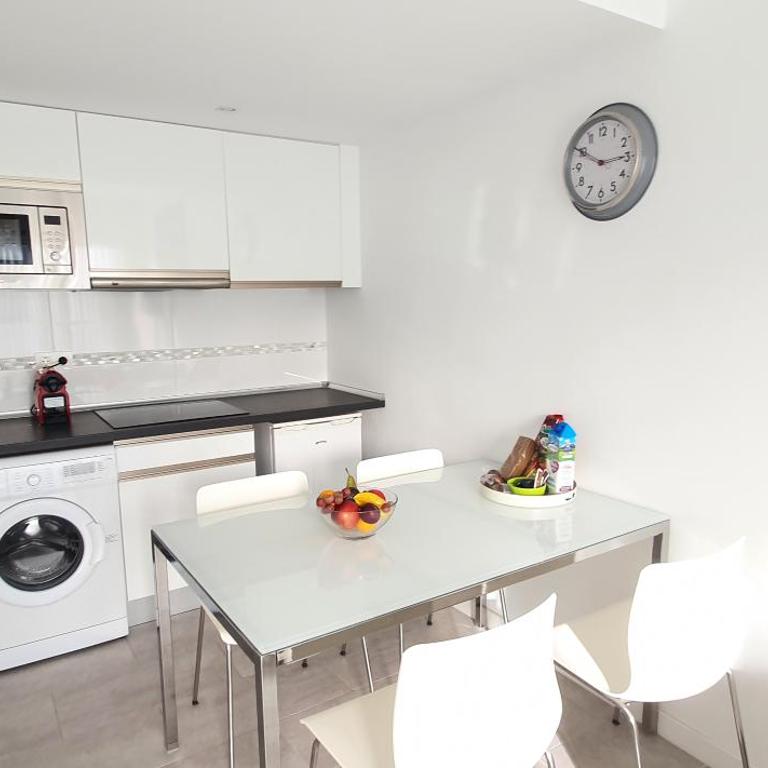 COZY & confortable Junior Suite by Bristo Sunset # GOOD WIFI, terrace and POOL - Apartamento con balcón - 50