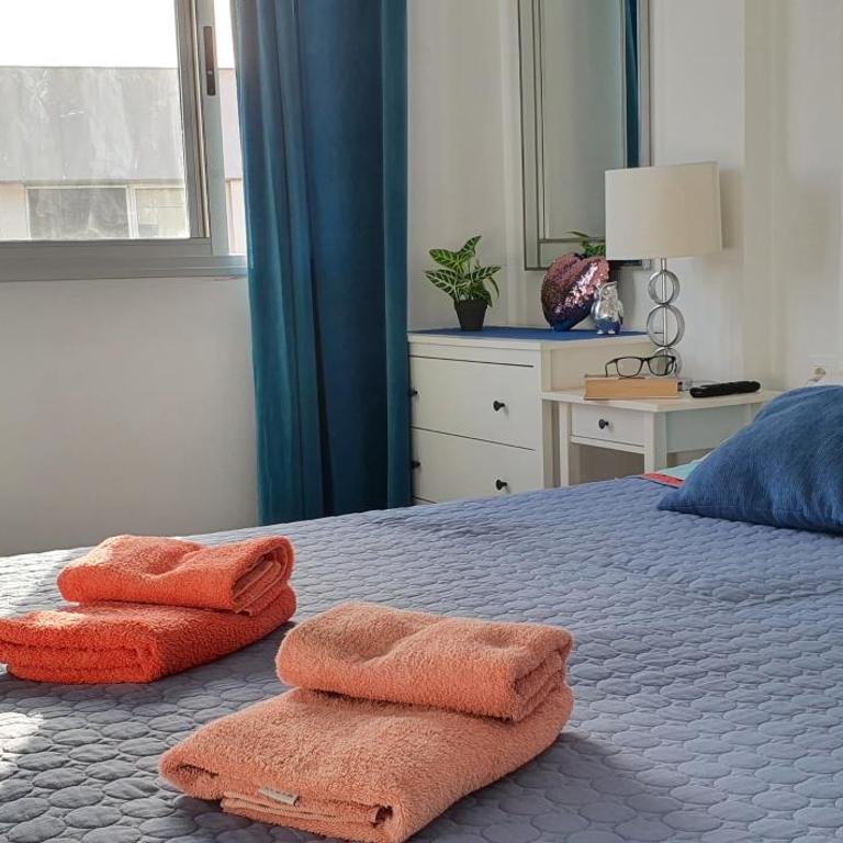 COZY & confortable Junior Suite by Bristo Sunset # GOOD WIFI, terrace and POOL - Apartamento con balcón - 17