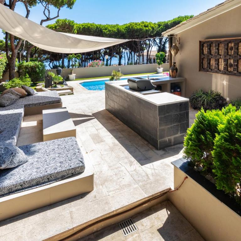 Villa in Puerto Cabopino - Villa - 4
