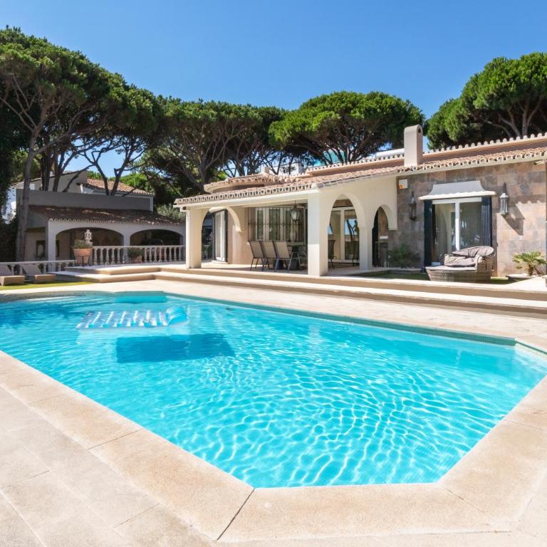 Villa in Puerto Cabopino - Villa - 2