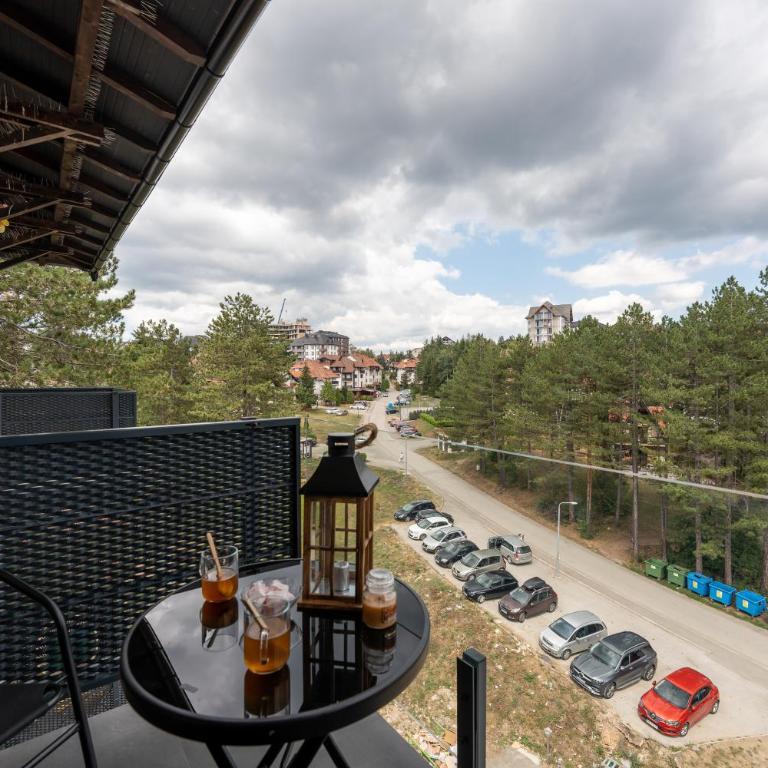 Apartmani Montis Zlatibor - One-Bedroom Apartment - 4