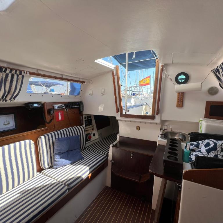 Velero en el corazón de El Puerto de Santa María - Casa Móvil - 9
