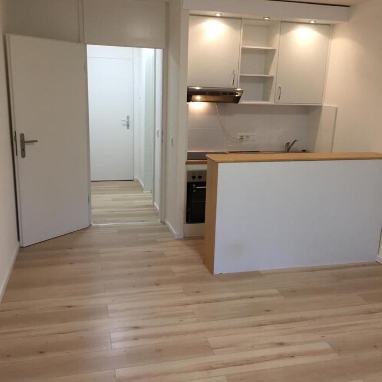 City Center Apartment - Appartement - 2