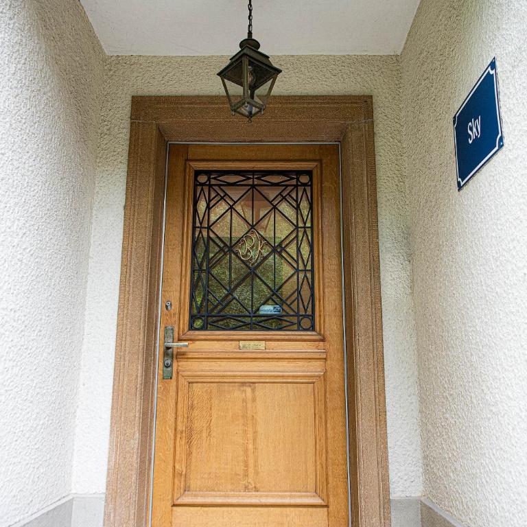 Boutique Villa J87 - Apartment mit 3 Schlafzimmern - 4