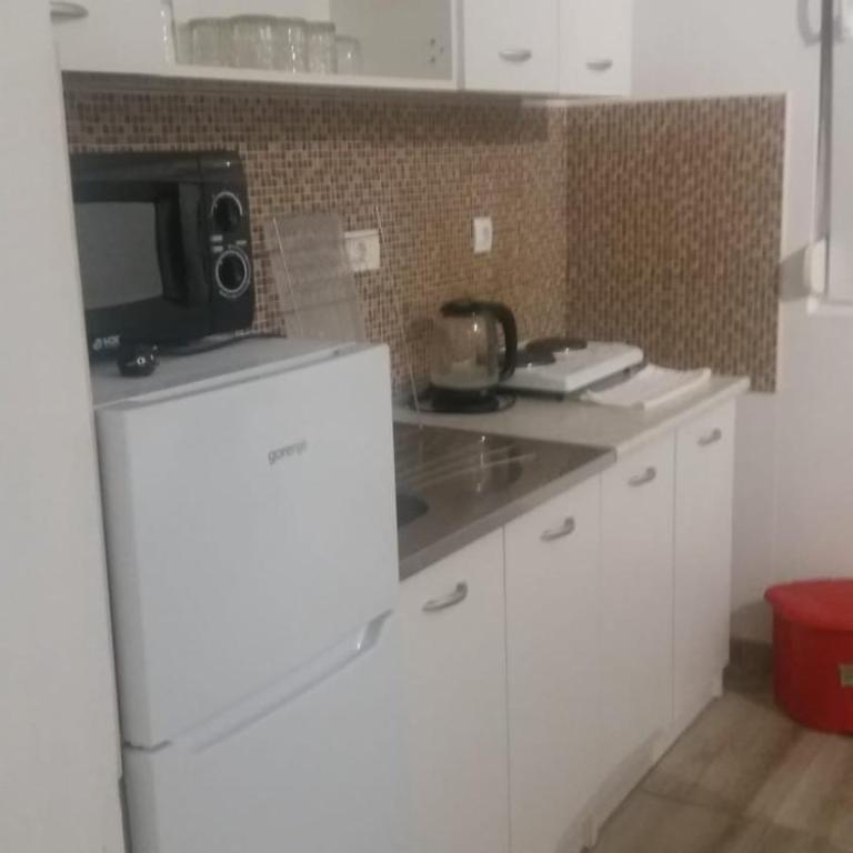 Dalukos Apartmani - Apartman - 5