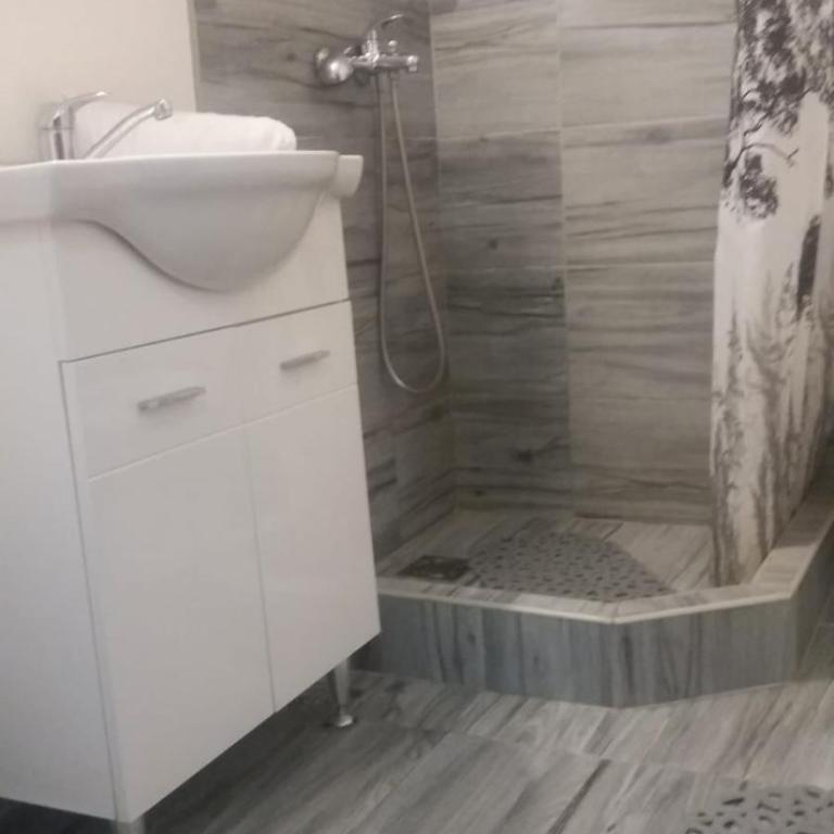Dalukos Apartmani - Apartman - 11