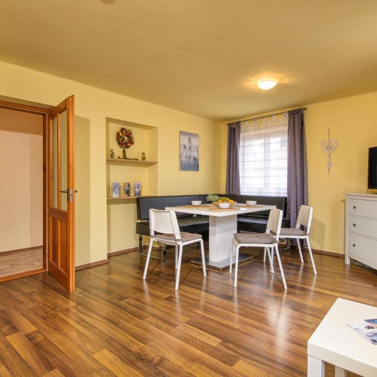 Dorf Residenz - Apartment mit 3 Schlafzimmern - 5