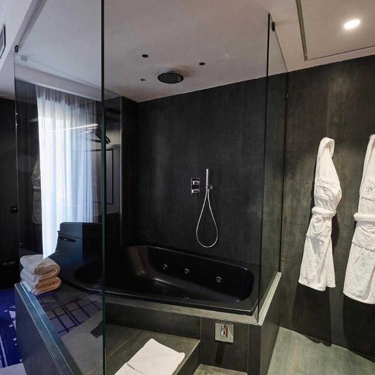 MyTALE Creative Academy Hotel - Junior Suite - 19