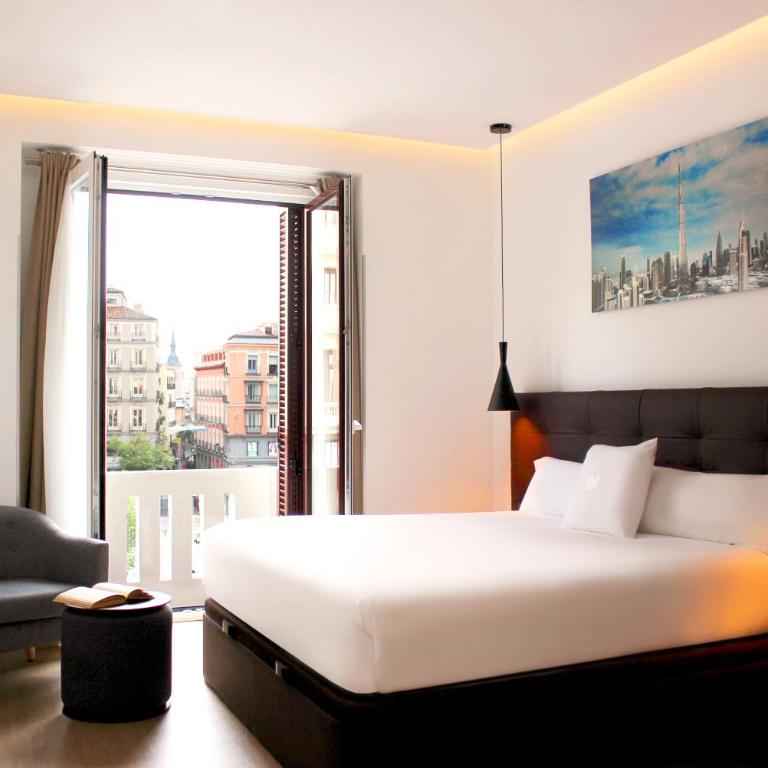 Woohoo Rooms Boutique Gran Vía - Suite Familiar con balcón - 1