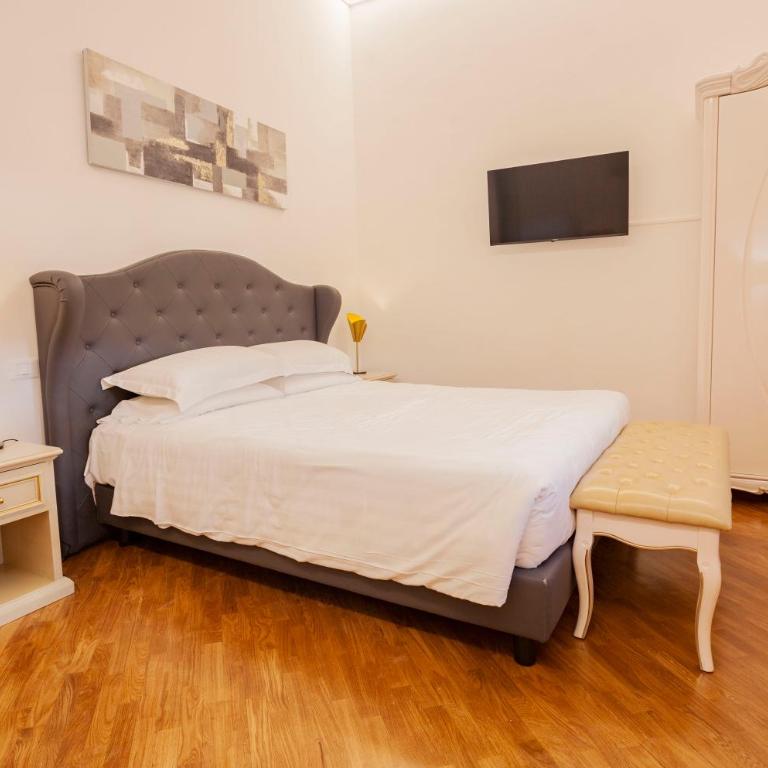 Villa Royal B&B - Camera Matrimoniale/Doppia con Letti Singoli con Bagno Privato Esterno - 3