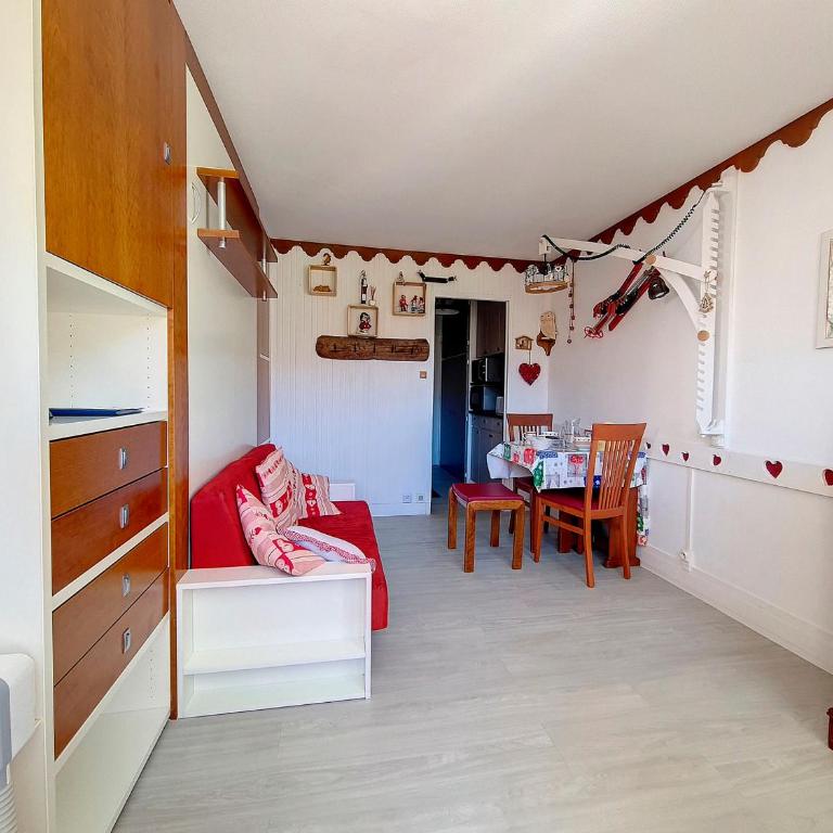 Studio lumineux au centre, balcon, 3 flocons Or - FR-1-344-930 - Studio - 5