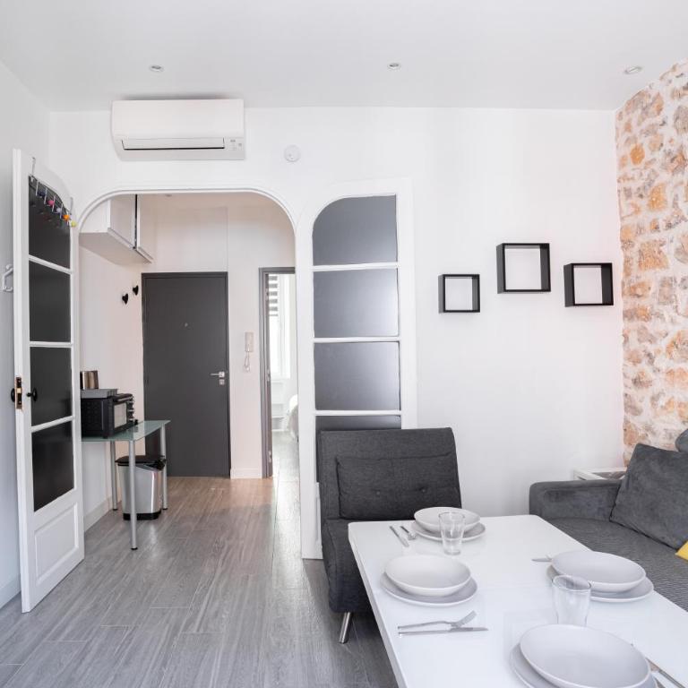 Cannes Experience Pastour Privatize 6 aparts 10bedrooms&9baths 11doublebeds with his duplexpenthouse ROOFTOP close palais congres beaches et Suquet - Maison de Vacances - 11