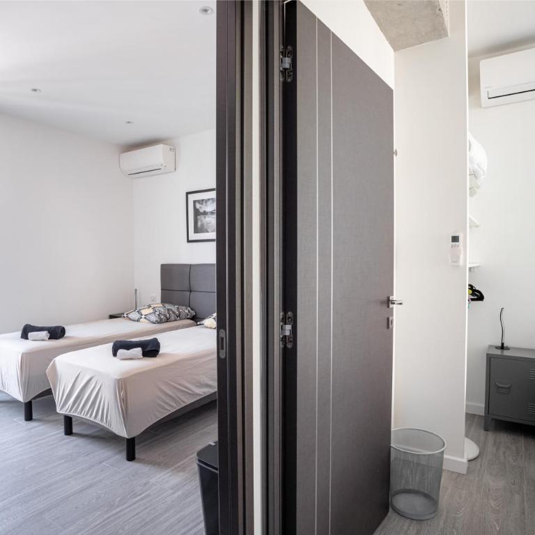 Cannes Experience Pastour Privatize 6 aparts 10bedrooms&9baths 11doublebeds with his duplexpenthouse ROOFTOP close palais congres beaches et Suquet - Maison de Vacances - 18