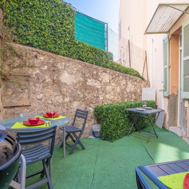 Cannes Experience Pastour Privatize 6 aparts 10bedrooms&9baths 11doublebeds with his duplexpenthouse ROOFTOP close palais congres beaches et Suquet - Maison de Vacances - 20