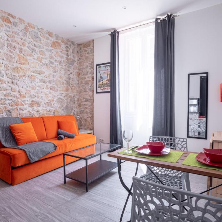 Cannes Experience Pastour Privatize 6 aparts 10bedrooms&9baths 11doublebeds with his duplexpenthouse ROOFTOP close palais congres beaches et Suquet - Maison de Vacances - 21