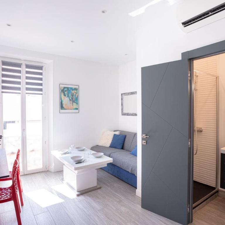Cannes Experience Pastour Privatize 6 aparts 10bedrooms&9baths 11doublebeds with his duplexpenthouse ROOFTOP close palais congres beaches et Suquet - Maison de Vacances - 27
