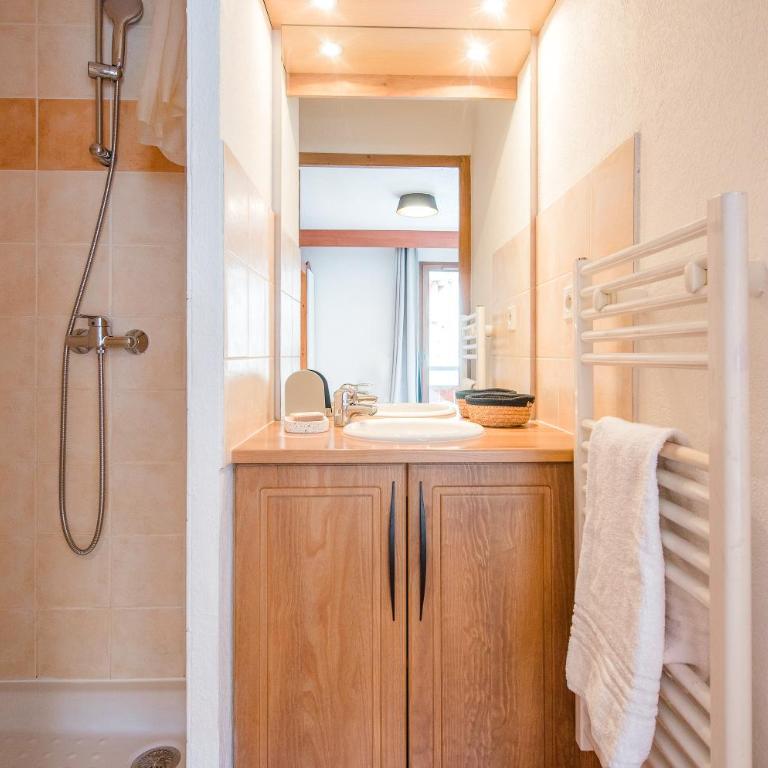 Résidence Club MMV Le Hameau des Airelles - Appartement Confort 2 Chambres (6 Personnes) - 5