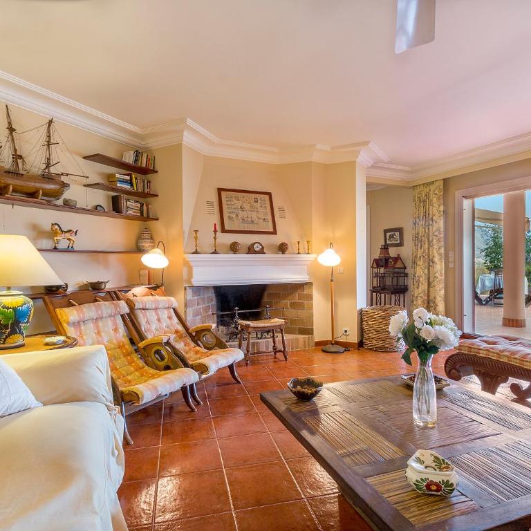 Townhouse with pool and mountain views, just 5 min - Casa de 4 dormitorios - 13