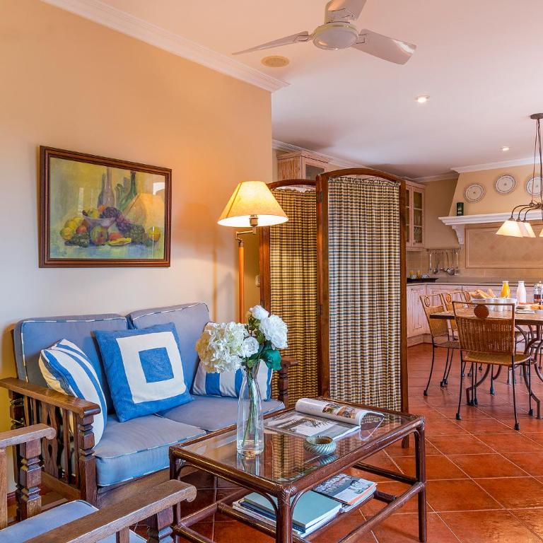 Townhouse with pool and mountain views, just 5 min - Casa de 4 dormitorios - 25
