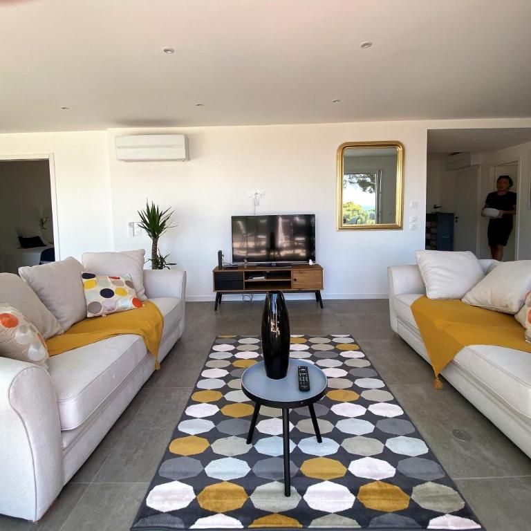 Villa 6 Chambres, Piscine, vue Mer, à Proximité de la Plage , Cavalaire-sur-mer - Villa - 18
