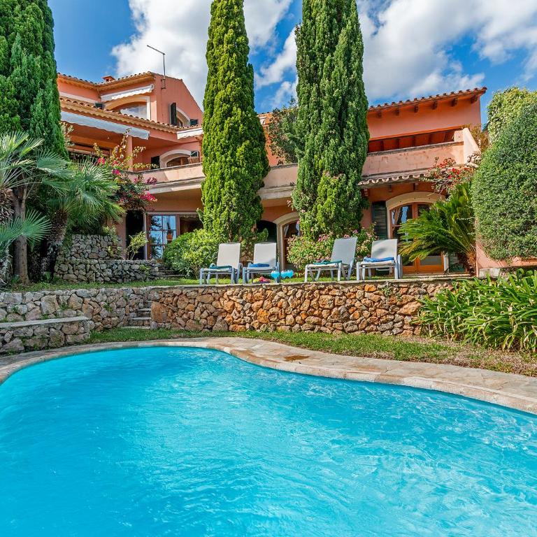Townhouse with pool and mountain views, just 5 min - Casa de 4 dormitorios - 1