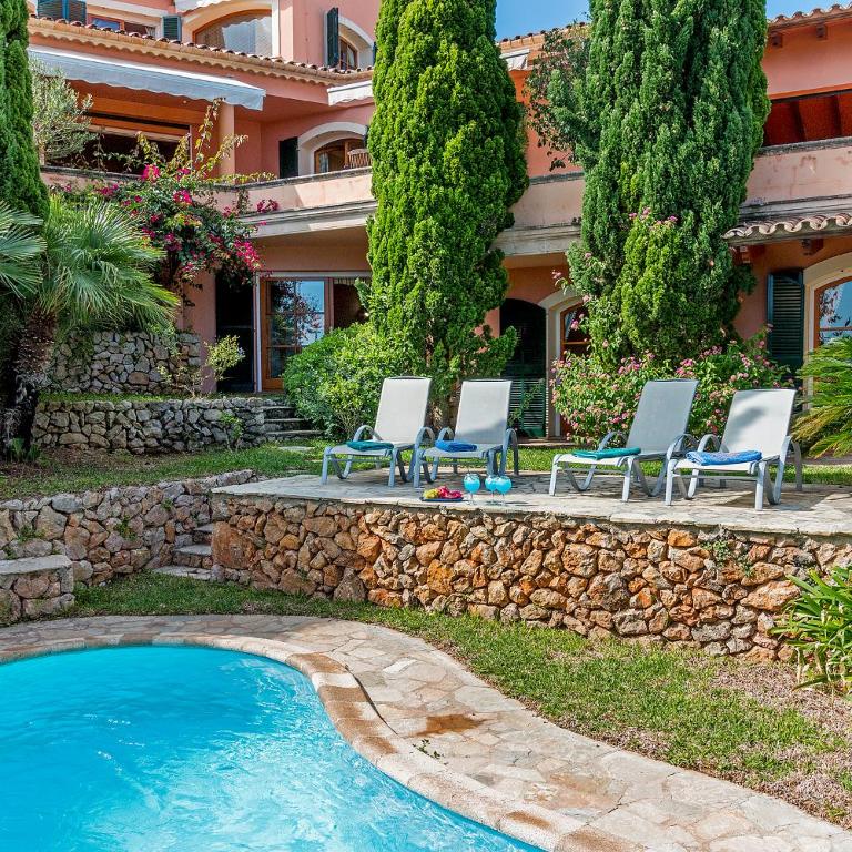 Townhouse with pool and mountain views, just 5 min - Casa de 4 dormitorios - 3