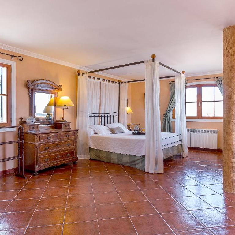 Townhouse with pool and mountain views, just 5 min - Casa de 4 dormitorios - 40